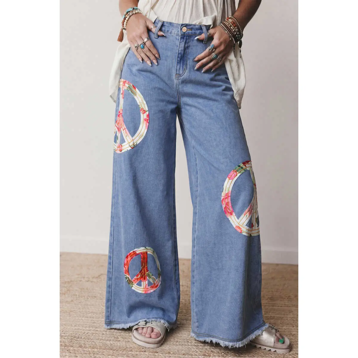 Women's Boho Denim Wide Leg Jeans - Casual Baggy Cotton-Viscose Full Length Patchwork Pants with Graphic Floral Peace Sign Embroidery, Raw Hem for Trendy Fashion (Boho Clothes for Women), Bottom, Patchwork Jeans, Balloon Baggy Jeans, Oversized