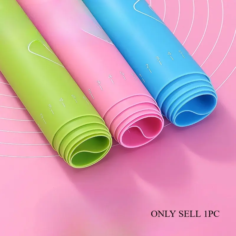 1pc Food grade kneading mat thickened silicone dumpling dough mat panel and mat household cutting board rolling plastic board