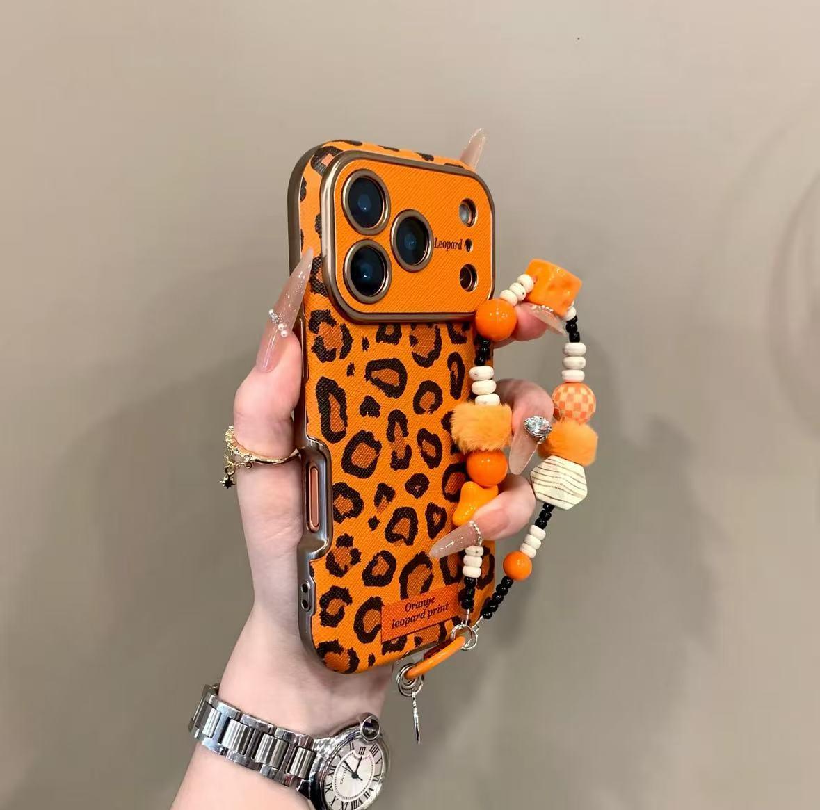 Chic Oversized Window Polka Dot Shockproof Case for iP17Promax/16/15/14 - Luxury & Unique Protection for Your Phone Aesthetic Cellphone Smartphone Casing Chic Oversized Window Polka Dot Shockproof Case for iP17Promax/16/15/14 - Luxury & Unique Protection for Your Phone Aesthetic Cellphone Smartphone Casing