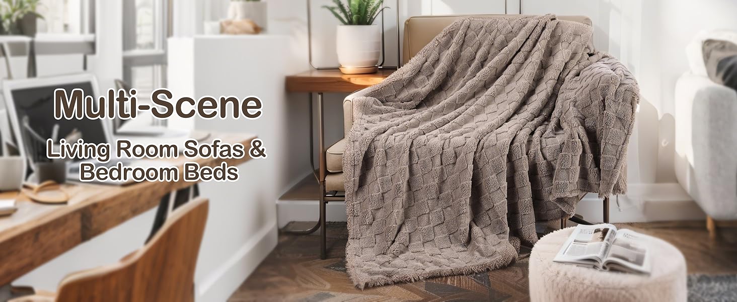 Blanket King Size 90"x110",-Soft Microplush, Checkerboard Pattern, All-Season Lightweight Warmth, Dual-Sided Use, Cozy for Bed/Sofa/Office/Camping, Easy Care, Cream White