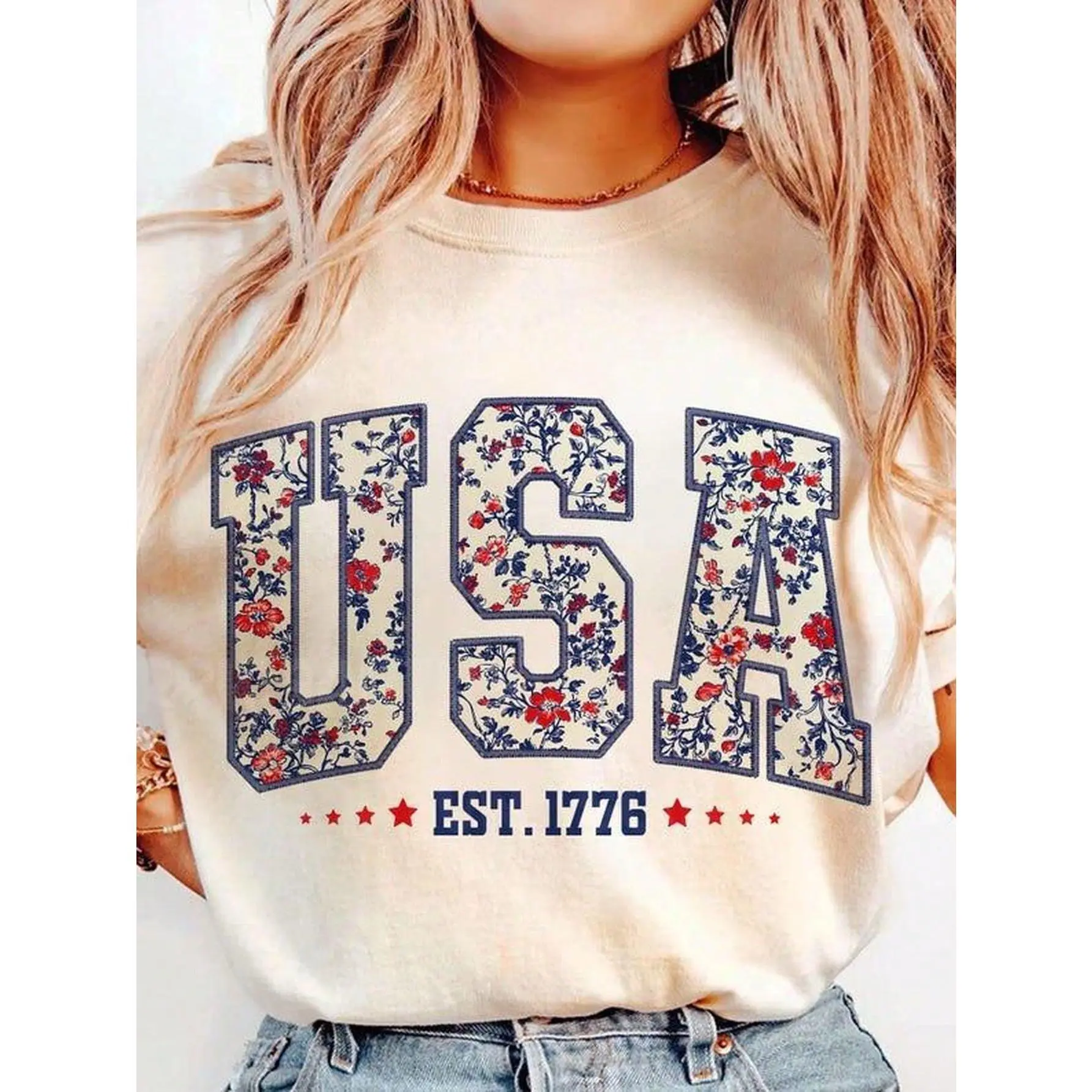 Unisex Retro Floral Casual Cotton Round Neck Tshirt - Soft Short-Sleeve, Loose-Fit Fabric Piece, 4th Of July USA Themed Sports Top for Summer Parties, Party, All Over Print, Crew Neck, Dry Clean, Christmas, Shortsleeve, Regular Fit