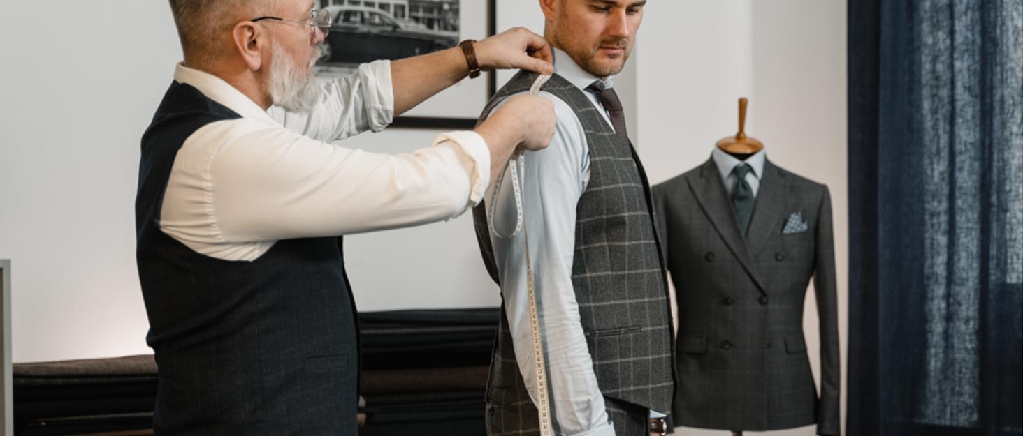 Slim Tie for Men Solid Color 6cm Classic Formal Business Tie for Weddings and All Occasions