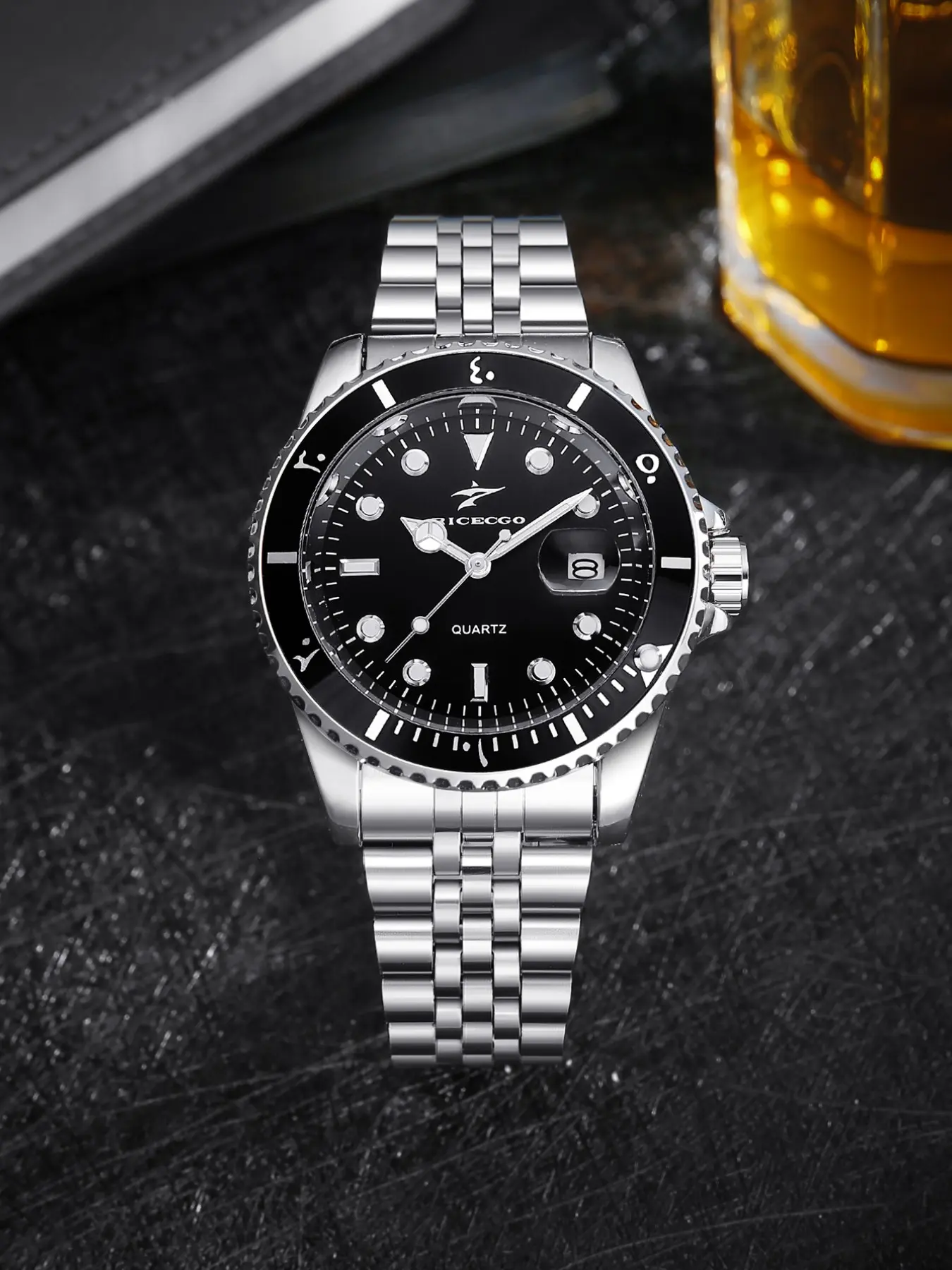 RICECGO Men's Business Watch: Luminous hour markers + date window, stainless steel, the top choice for a stylish and classic men's watch