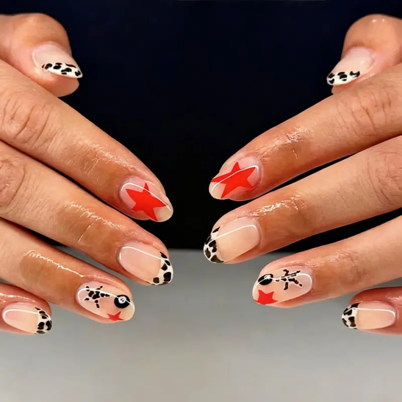 24pcs Leopard Print Short Oval Press-On Nails, Reusable, Includes Jelly Glue and Nail File, Perfect for Parties and Daily Use