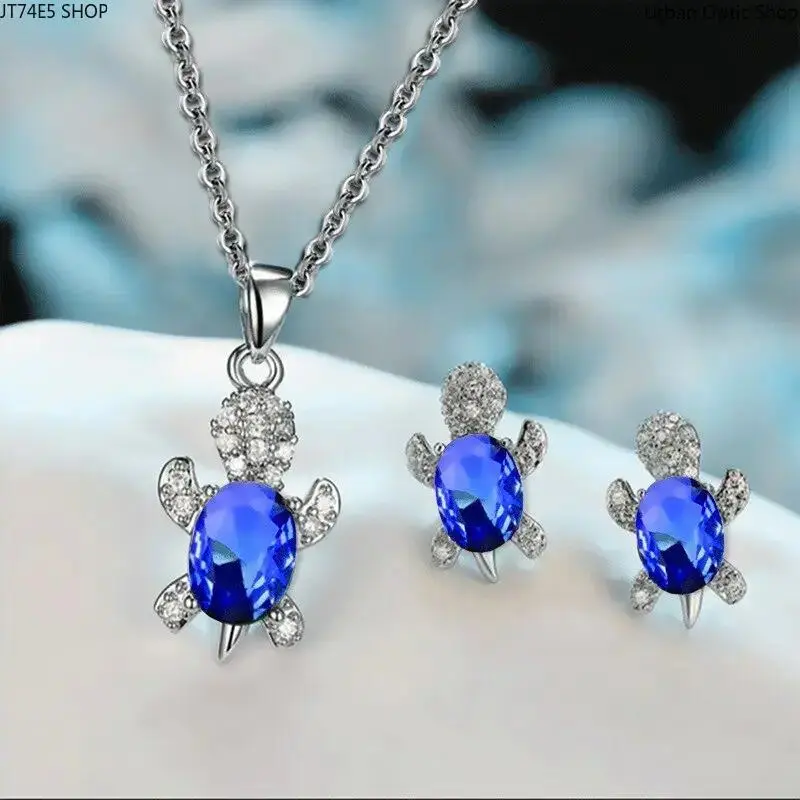 Women 3-Piece Light Luxury Turtle Jewelry Set, Silver Plated Rhinestone Necklace & Earrings, Animal Fashion Accessory for Casual & Formal Outfits