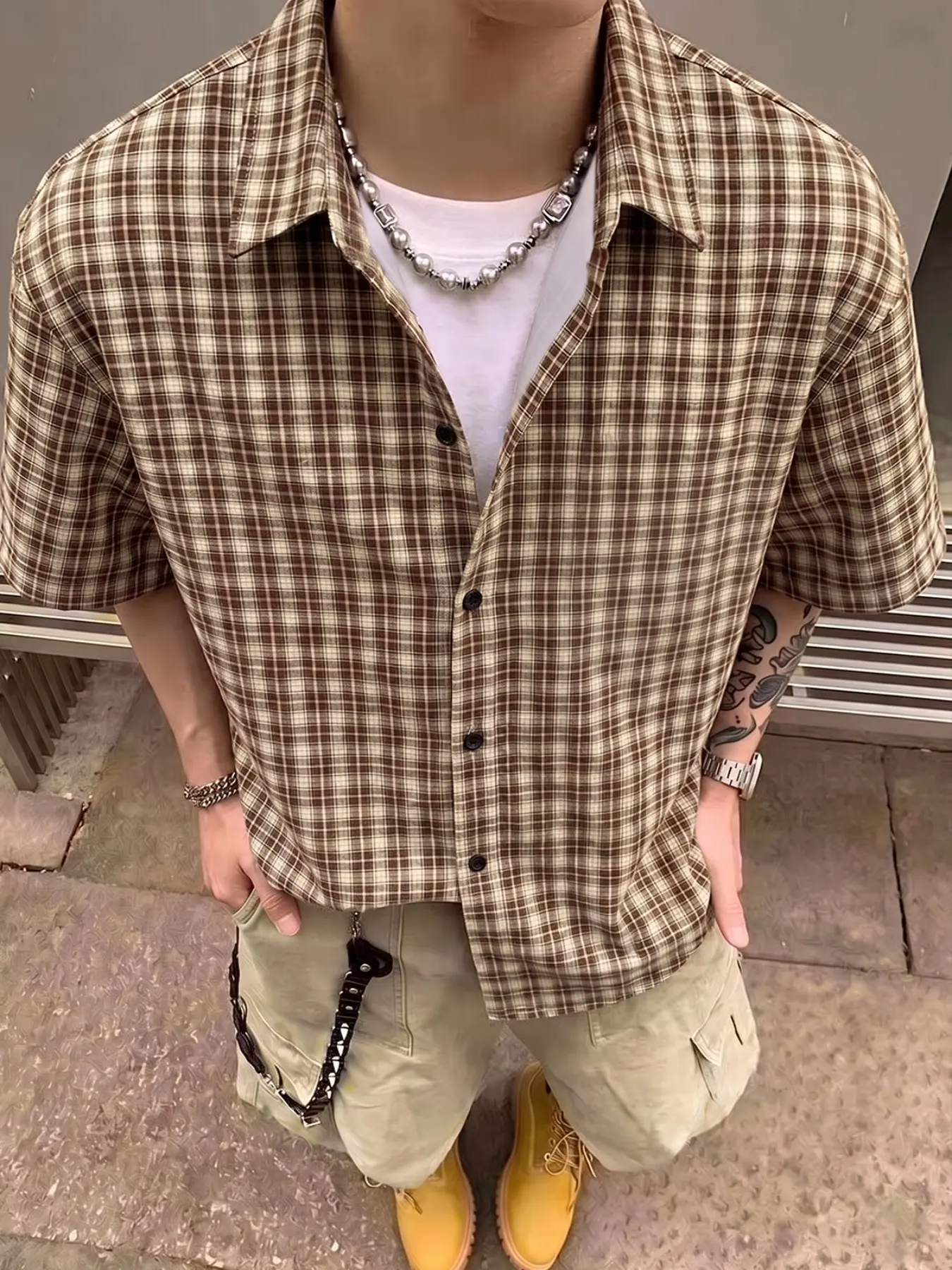 Men's Brown Beige Plaid Short Sleeve Casual Trendy Shirt Button Up Shirts, Relaxed Fit Loose Button-Up, Lightweight Breathable Tropical Summer Top for Street Style, Daily Wear & Vacation