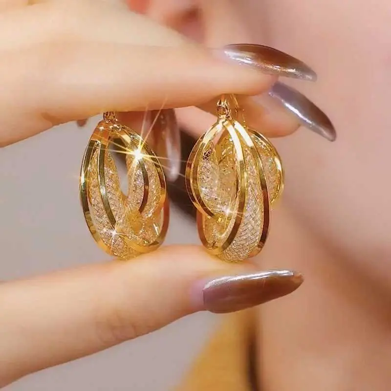 Women Gold Hollow Mesh Circle Ear Cuffs Elegant Unique Earrings Fall Winter Jewelry