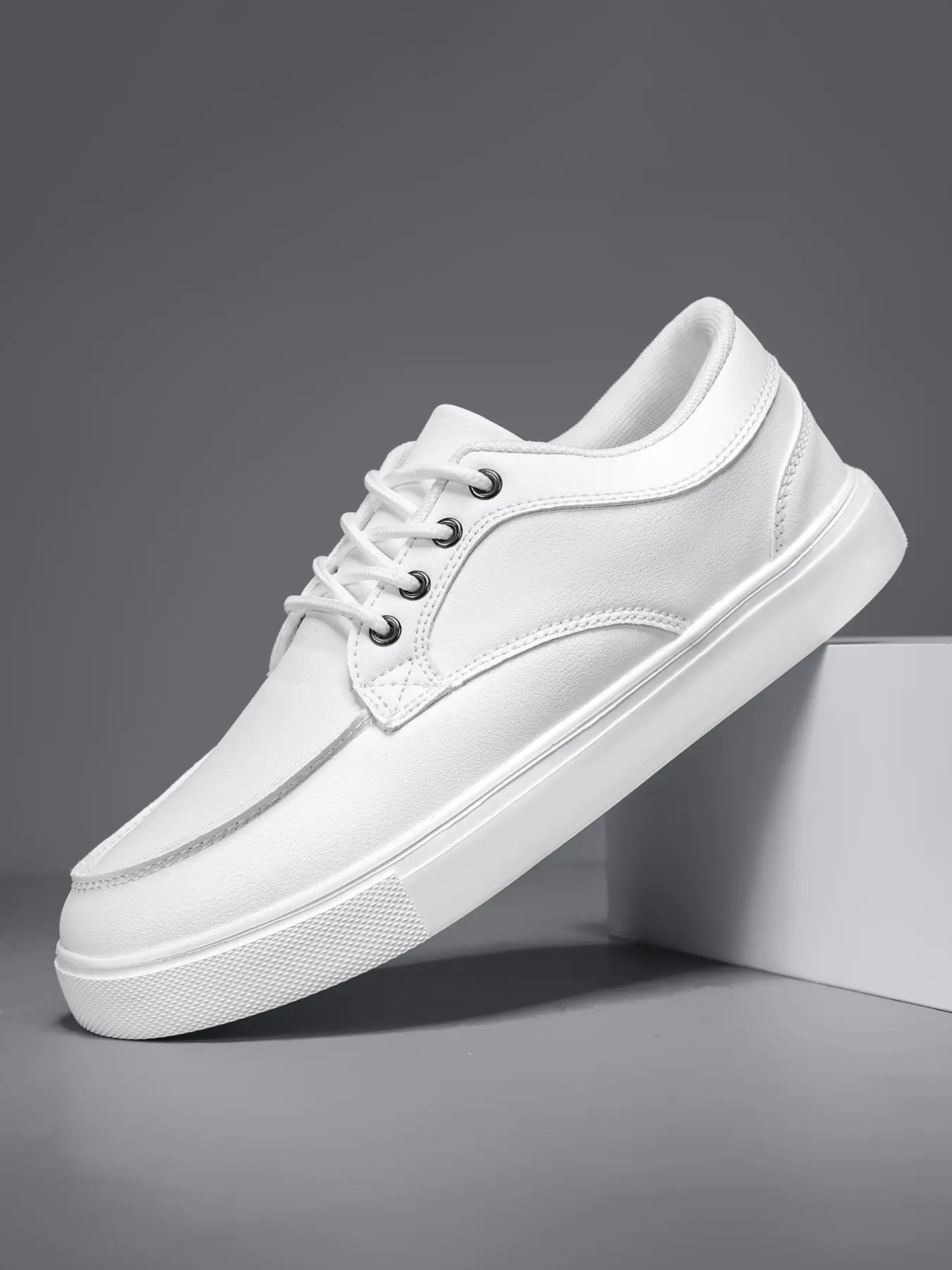 Men's Leather Low Top Sneakers, Low Ankle Trainers, Waterproof, Adjustable Laces, Comfortable, All-Season, Fashionable, Durable, Versatile, Casual Shoes