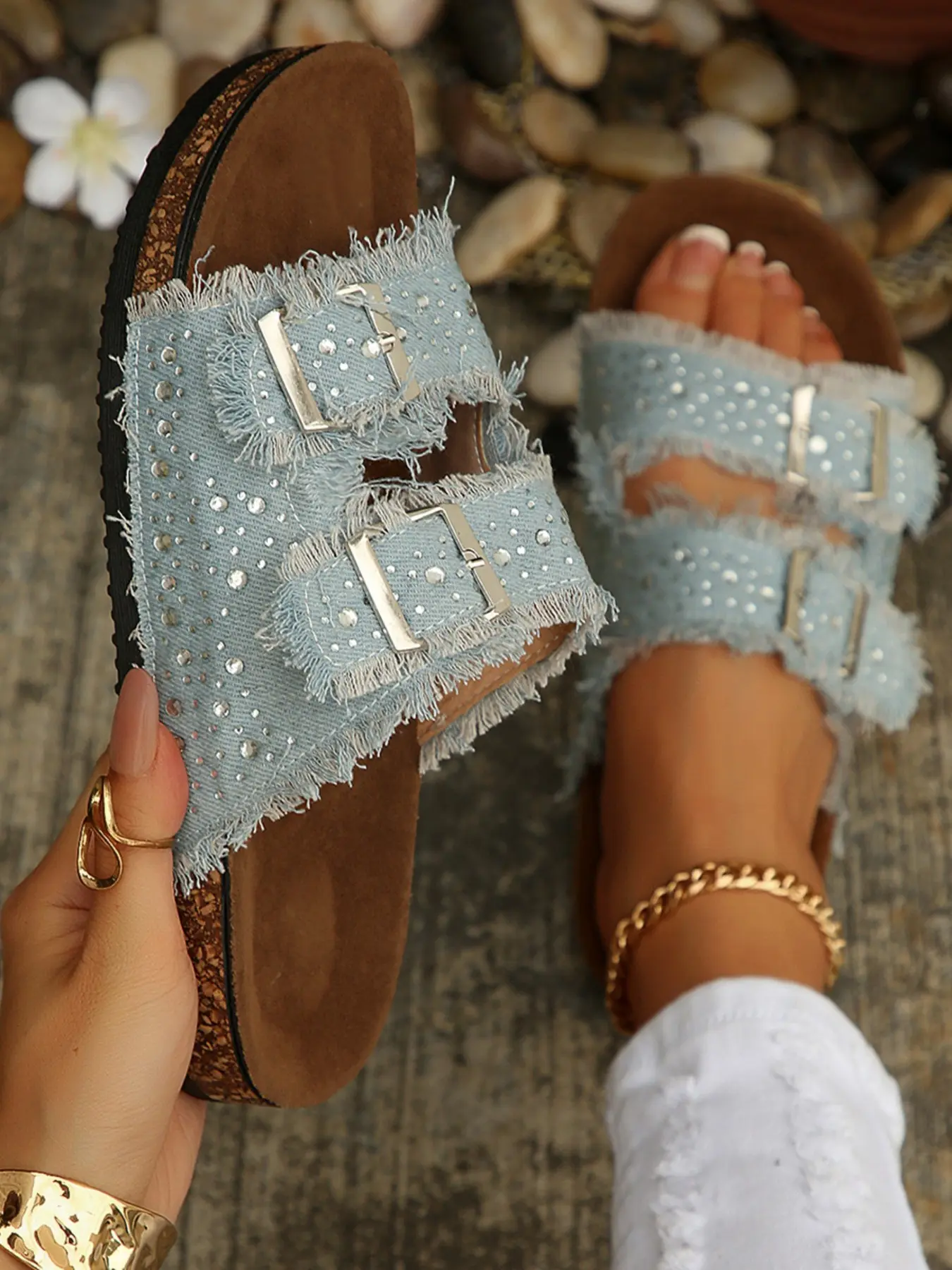 2026 Summer New Rhinestone Fringe Double Buckle Cork Sandals Women, Casual Fashionable Flip Flops, Beach Shoes, Trendy Vacation Footwear, Beach Slides Sandals