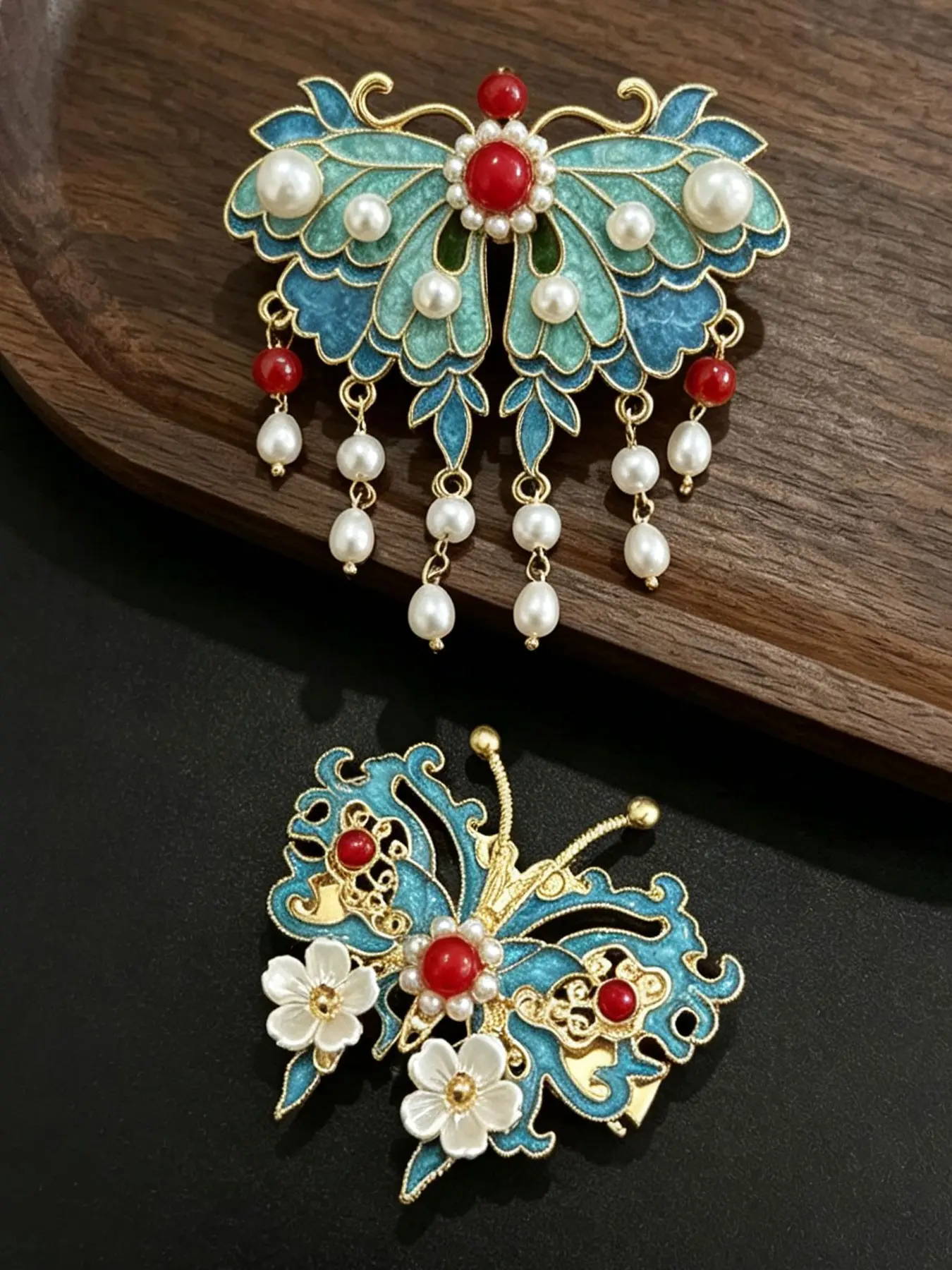 2 Pcs Women's Elegant Retro Cloisonné Butterfly Hair Clips, Burnt Blue Pearl Fringe Hair Clips, Barrettes, Vintage Opera Style Daily Hair Accessories
