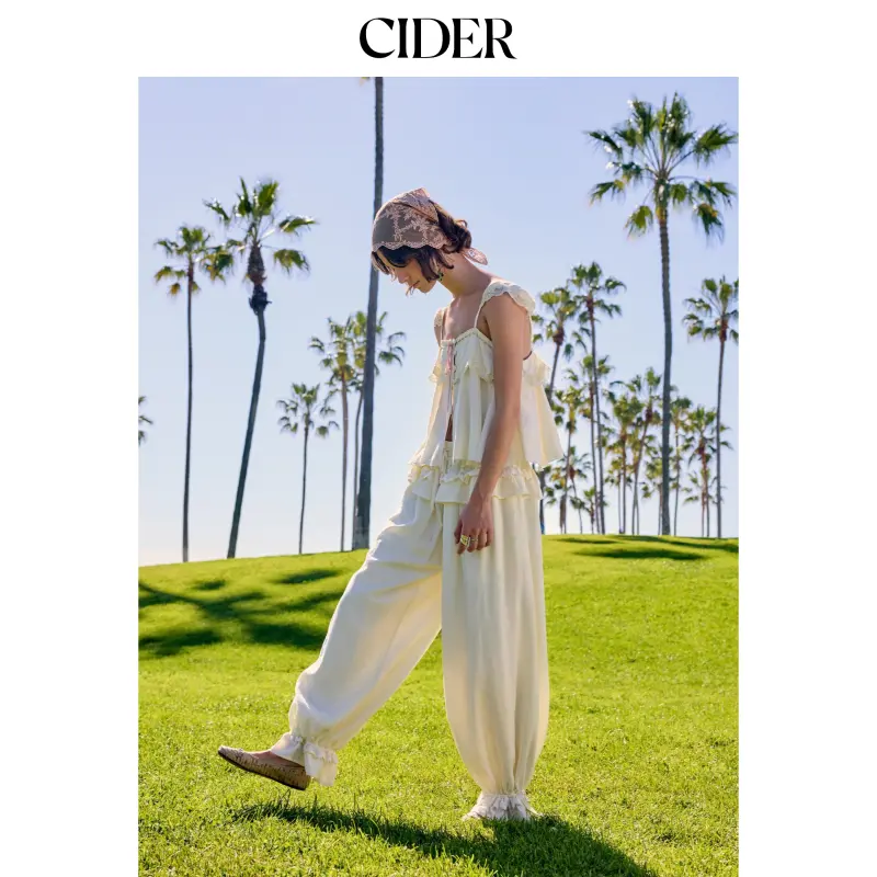 Cider Textured Mid Rise Lace Panel Ruffle Drawstring Bloomer Trousers