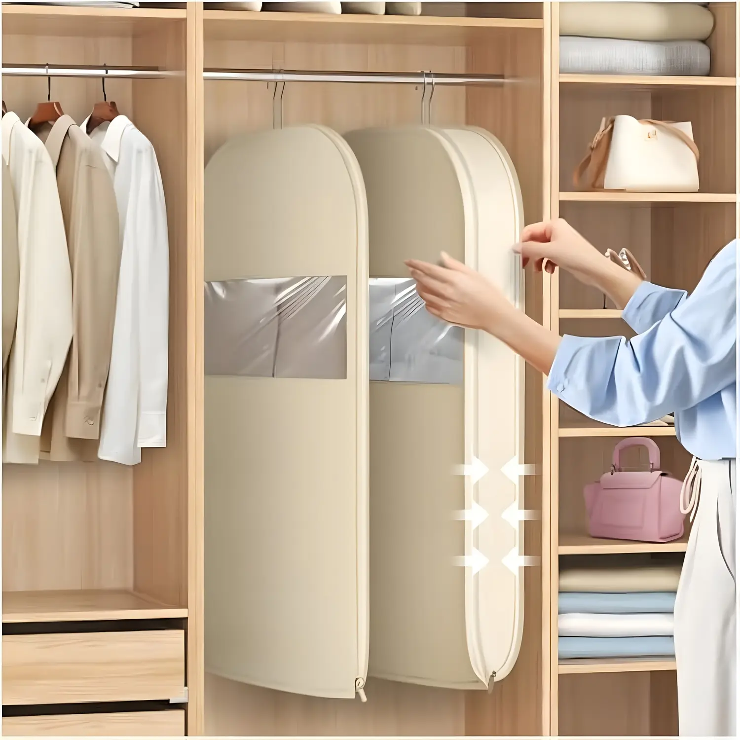 Thick Dustproof Space Saving Hanging Garment Bag with Self Compression Zipper for Clothes Storage