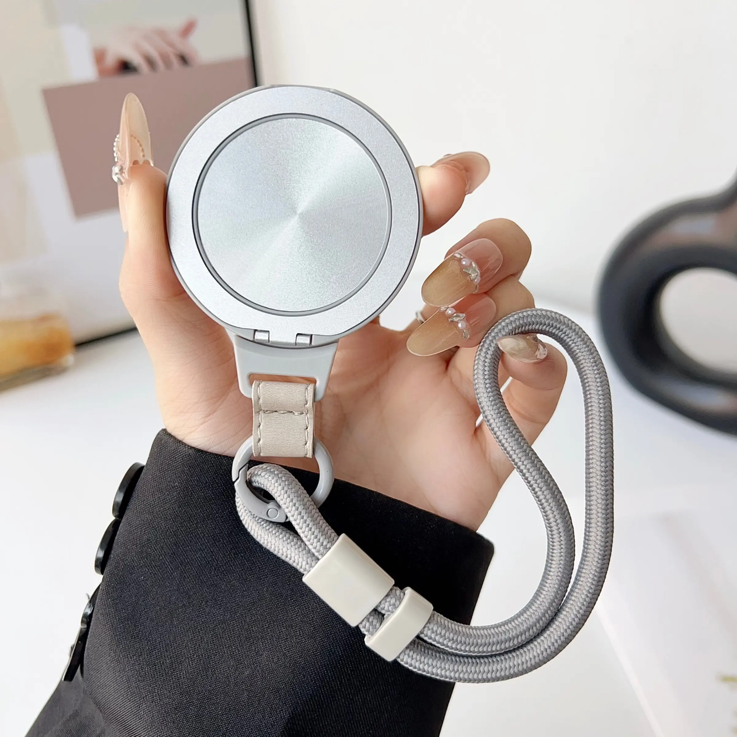 Magnetic Rotatable Cellphone Ring Lanyard, Compatible with Magsafe, Metal CD Texture Foldable Stand, Detachable Adjustable Strap, Anti-Loss Portable Car Mount