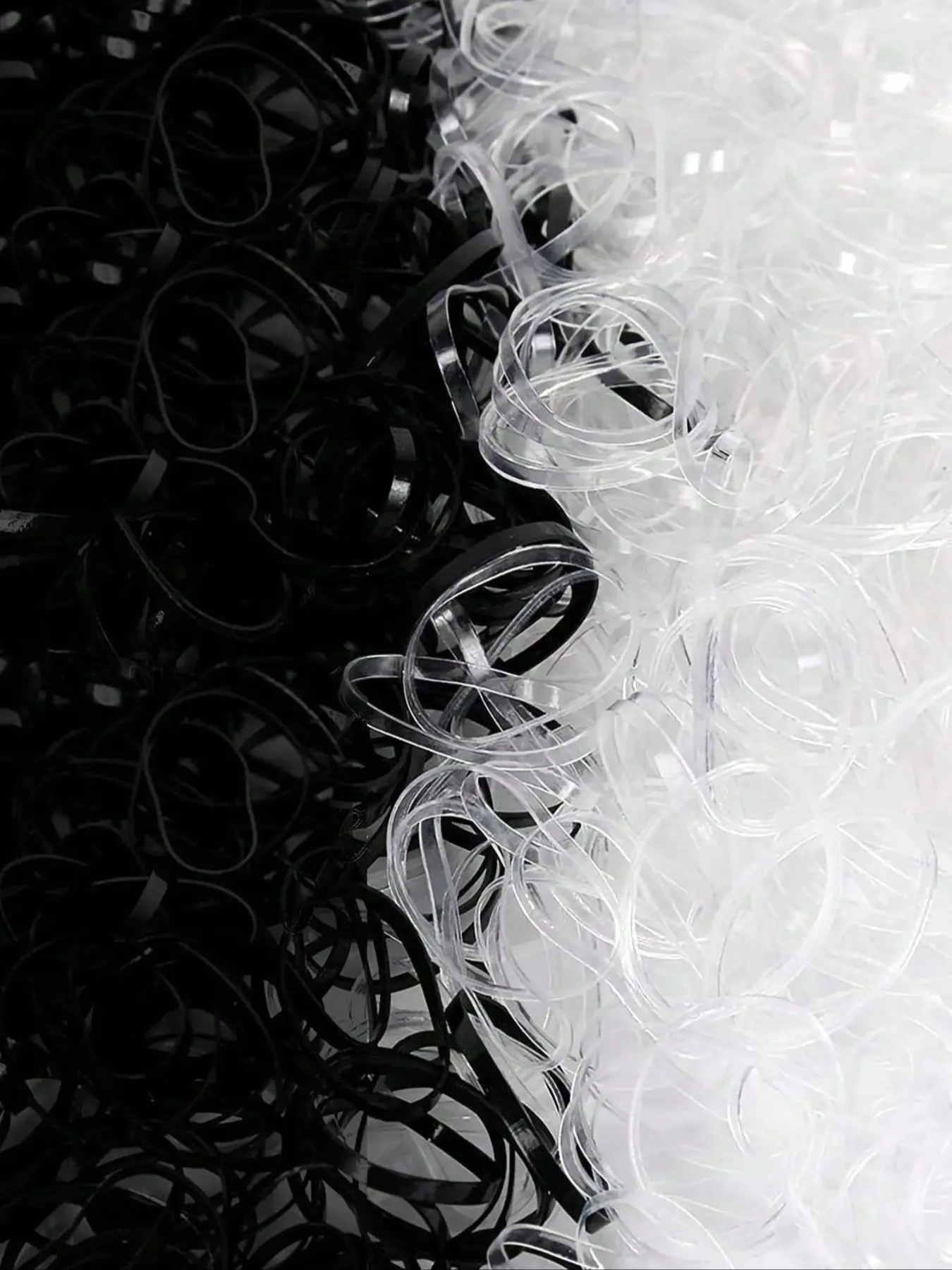 600 Mini Elastic Hair Ties, Durable Rubber Hair Bands for Braids and Wedding Hairstyles, Ideal for Gym Use, All Seasons Casual Style