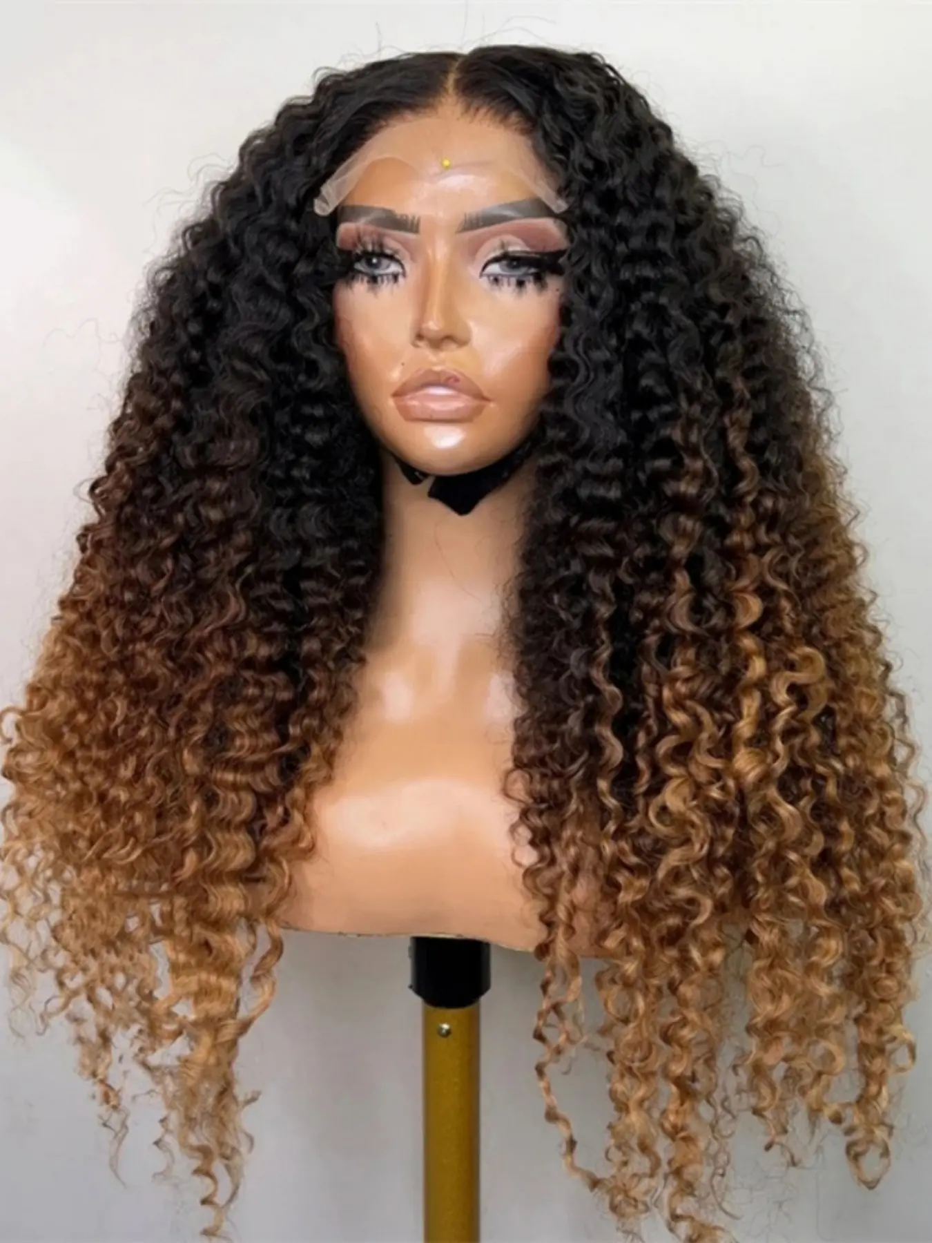 26-Inch Soft Natural Ombre Brown Gradient Kinky Curly Wig, 13x4x1 Lace Front, Glueless, Heat Resistant, Pre-Plucked, Fashion Synthetic Wig for Women