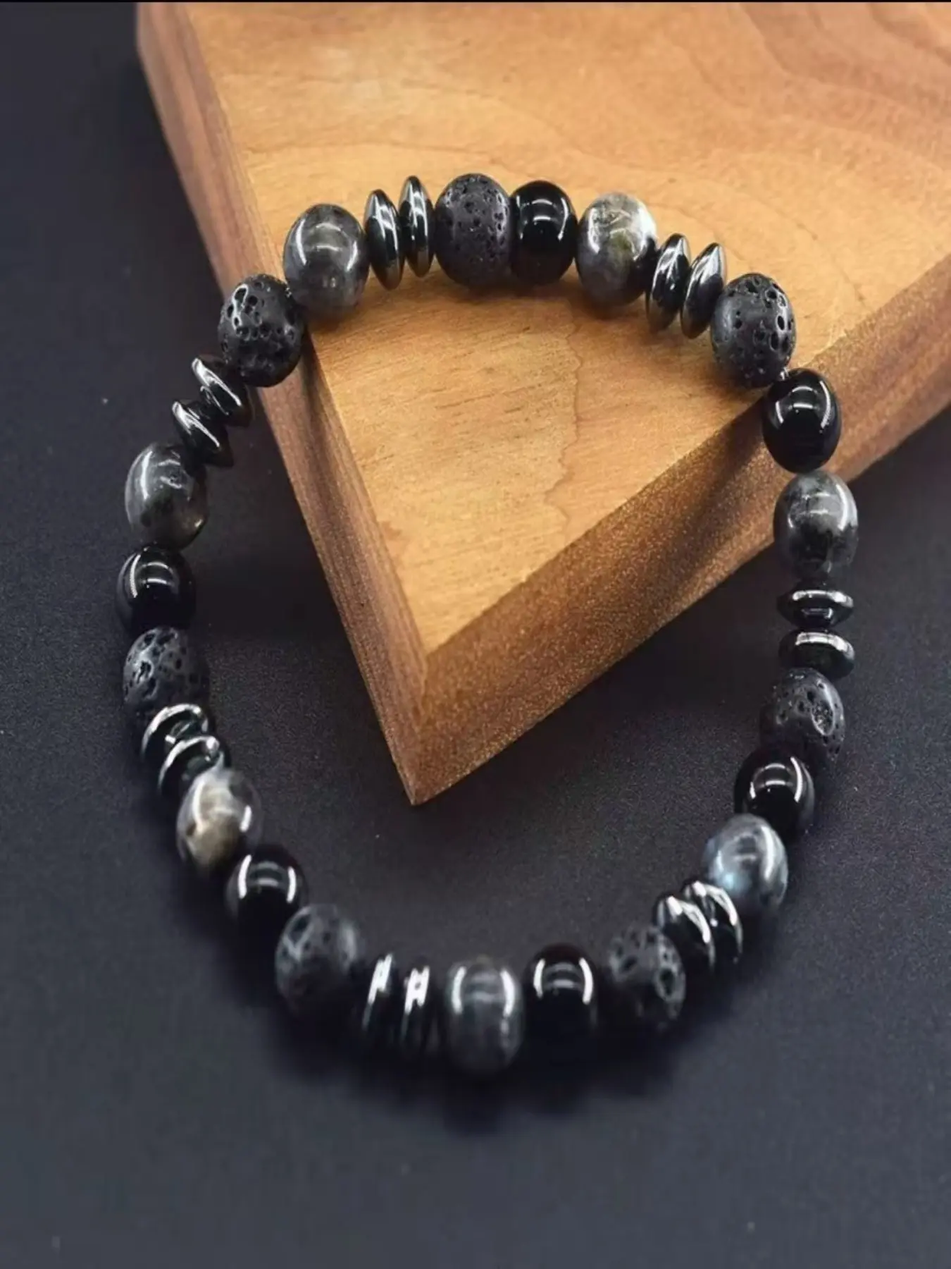 Natural Shungite Bracelet, Spiritual Protection and Energy Balance, Healing Jewelry, Gift for Friends, Energy Therapy Bracelet