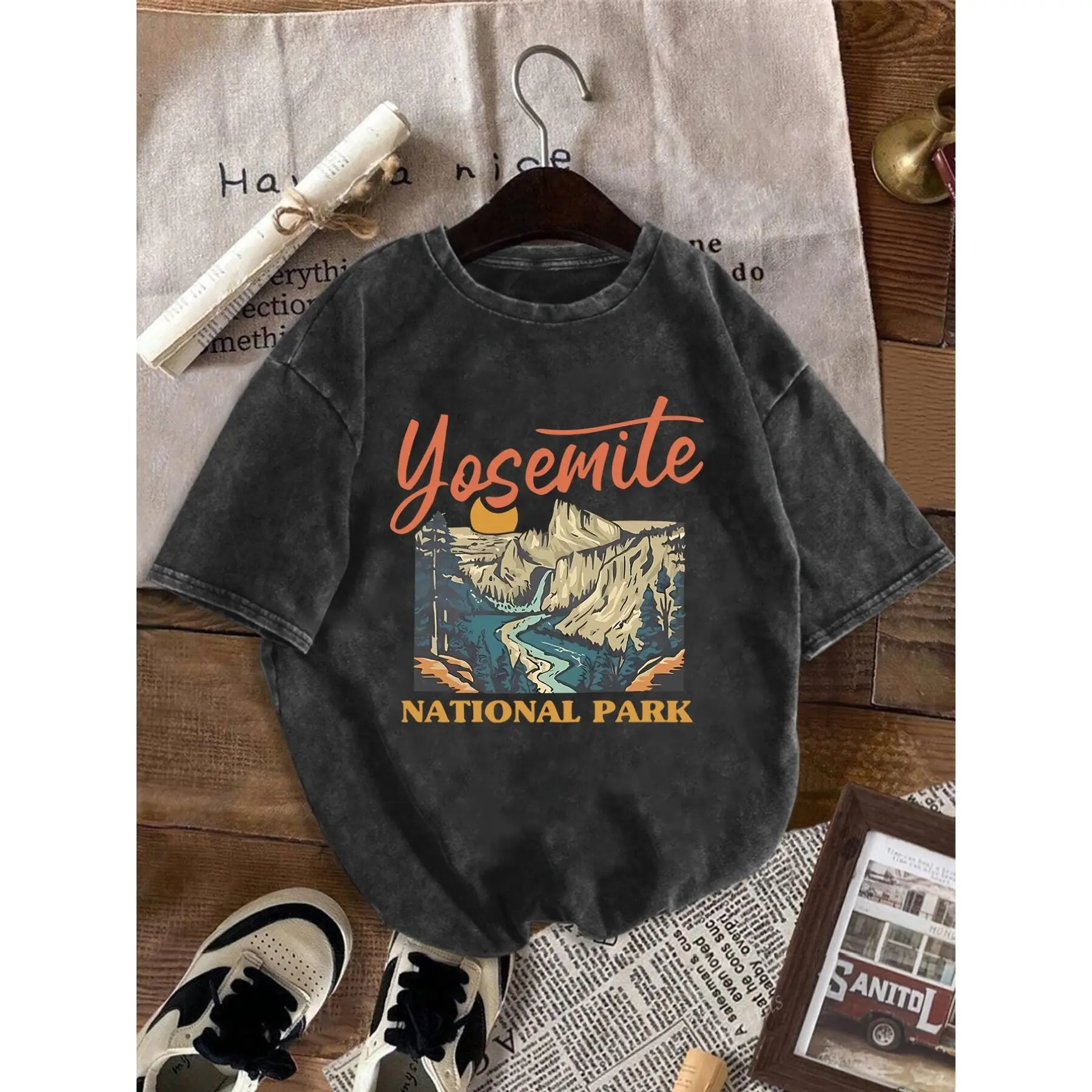 Men's Vintage Washed T-Shirt - Menswear Tops, Round Neck, Shortsleeve, Yosemite National Park Geometric Print, All Seasons Casual Everyday Wear