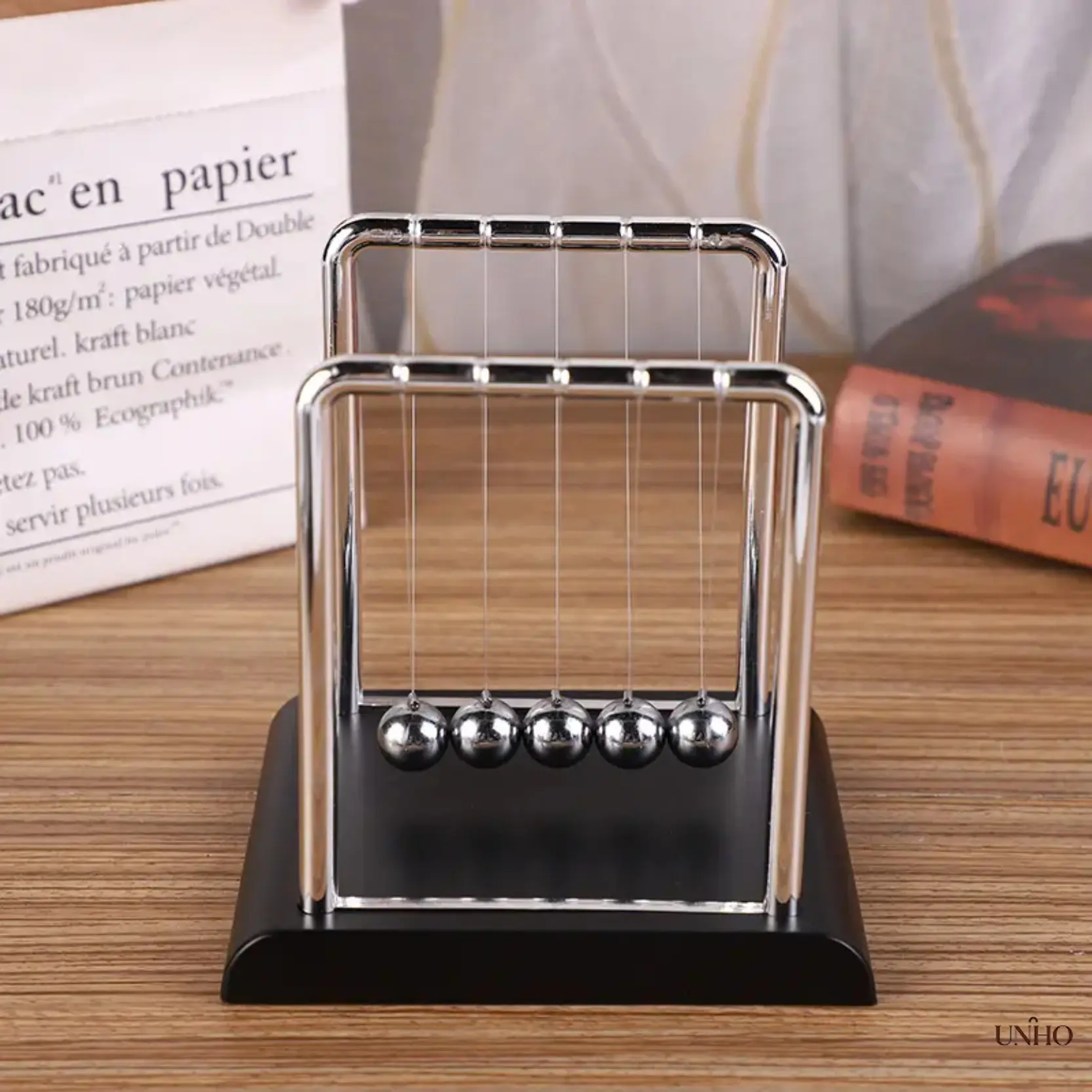 Plastic Newton Cradle Balance Balls, Stress Relief Swinging Pendulum Desktop Fidget Toy, Creative Physics Science Decor Ornament Perfect Home & Office Tabletop Gift