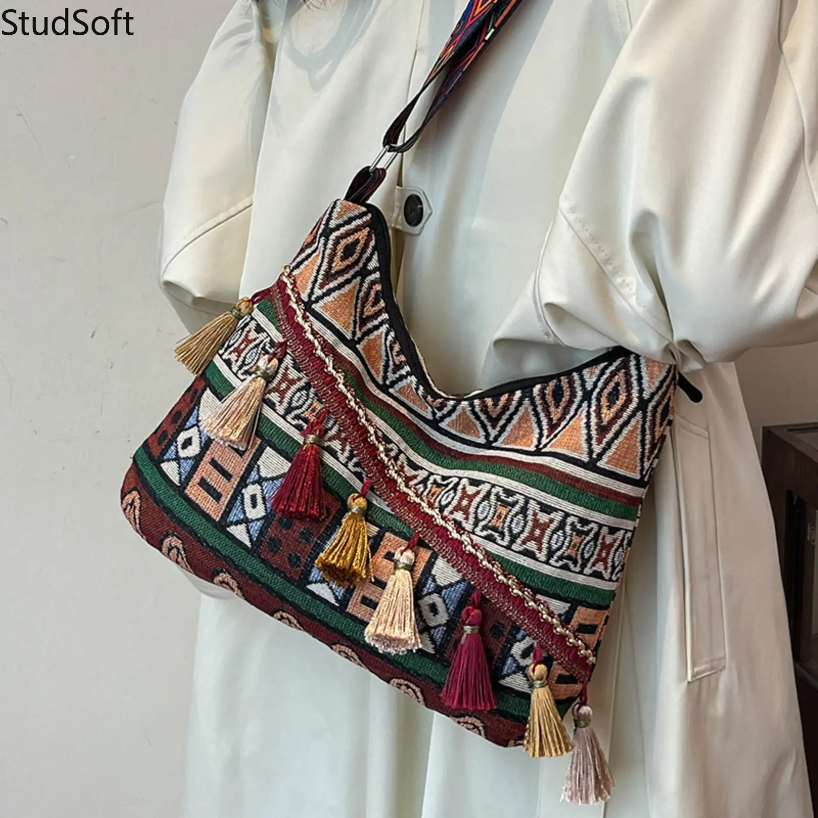 Vintage Boho Crossbody Hobo Bag for Women, Geometric Woven Jacquard Shoulder Purse with Tassels, Large Capacity for Daily Travel, Woven Fabric,back to school,back to school haul