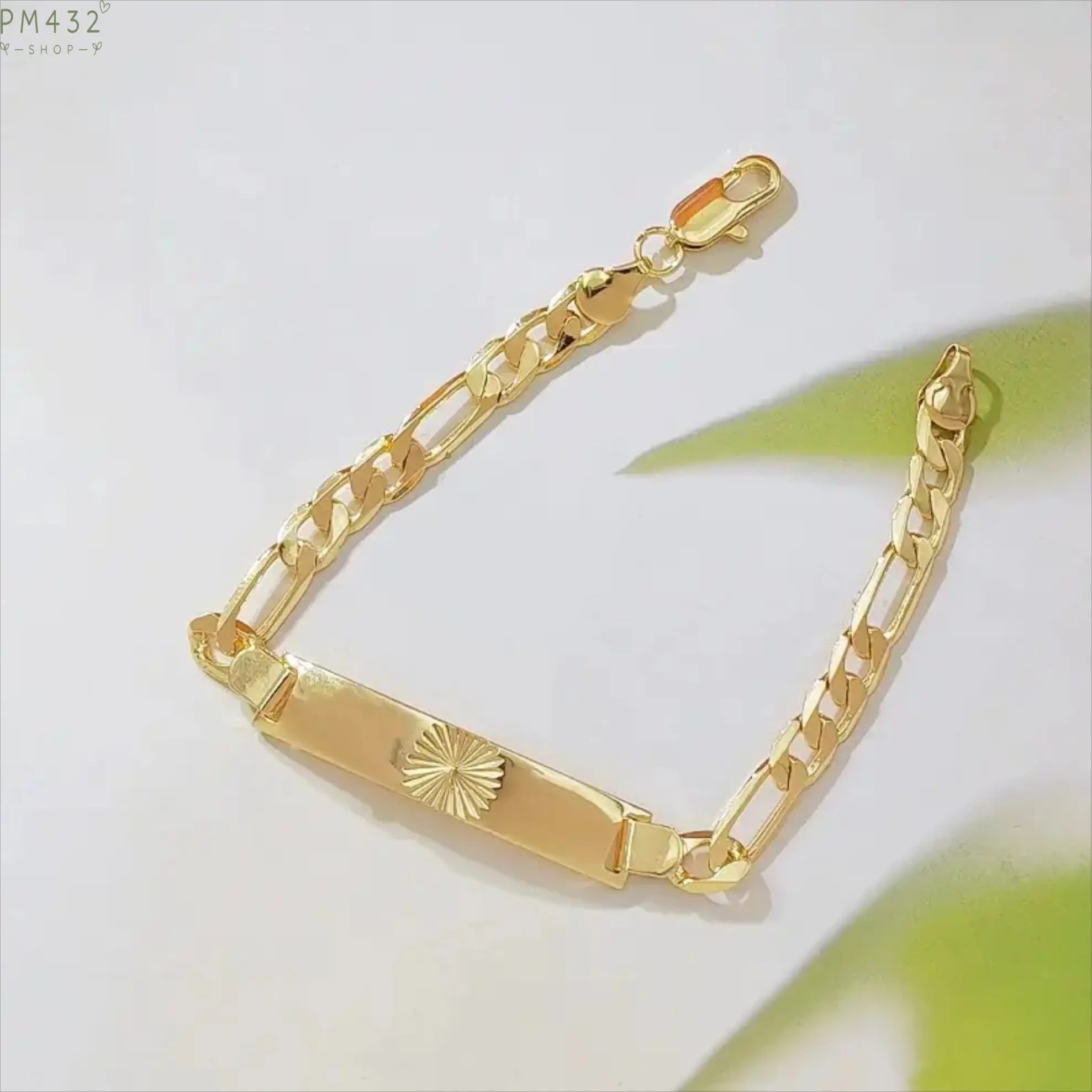 14K Gold Plated Figaro ID Bracelet for Women, Sunburst Engraved Bar Chain Bracelet, Dainty Cuban Link Wrist Jewelry, Minimalist Personalized Gold Bracelet Gift for Birthday, Anniversary & Everyday Wear