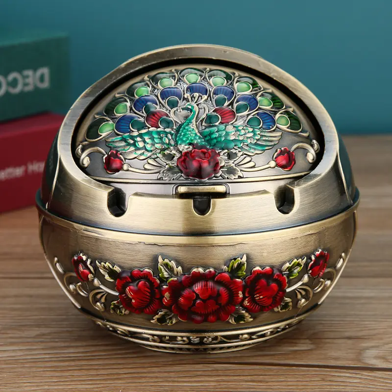 Hourwof Bronze Peacock Ashtray, Decorative Durable Metal Material, Easy Clean, No Smoke Design, Windproof Structure, Outdoor Patio & Indoor Table Decor