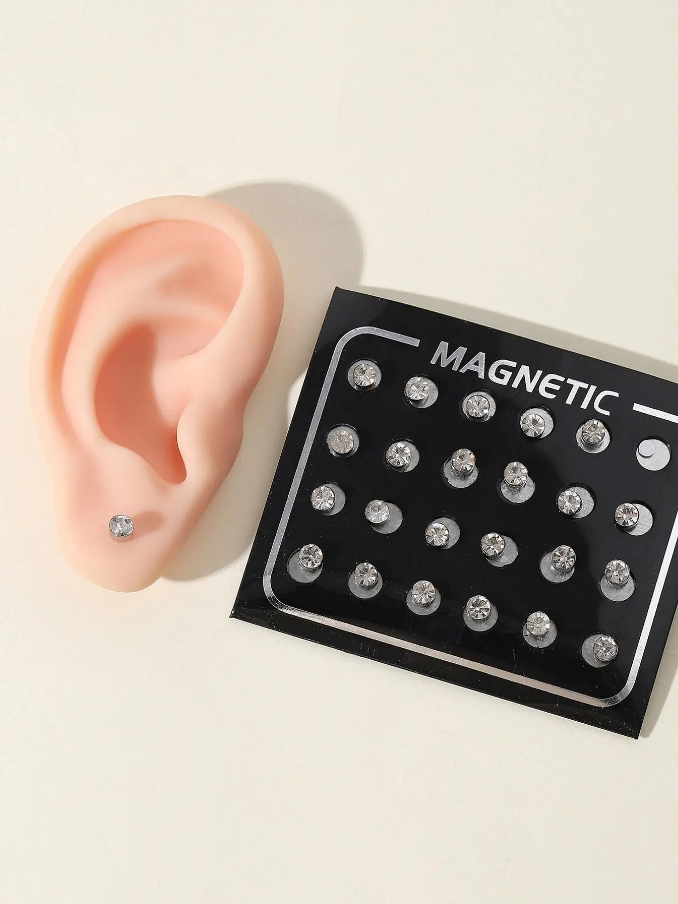 1 Set 12 Pairs Rhinestone Magnetic Ear Cuffs, No Piercing Required, Non Pierced Earrings, Iron Attraction Earrings, Fashion Jewelry Accessories, Magnetic Stud Earrings