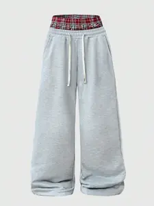 Men's Light Heather Gray Wide Leg Sweatpants, Double Layer Red Plaid Contrast Waistband, White Drawstring Closure, Side Seam Pockets Loose Baggy Y2K Streetwear Trousers, Casual Wear Bottoms, Suitable For Daily Hip Hop Matching Casual Outdoor