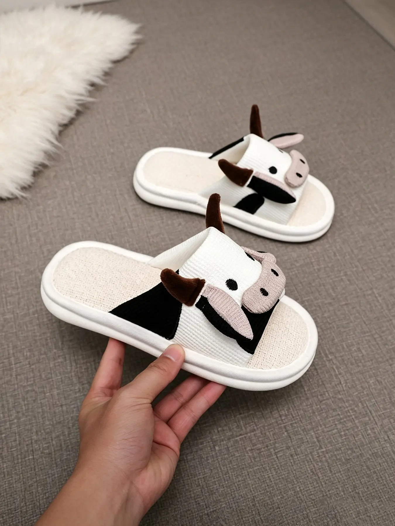 Cute Cow Design Unisex Linen Slippers, Breathable Thick Summer Sandals, Fashion Couple Home Shoes, House Slippers, Comfortable Open-Toe Ladies Slippers