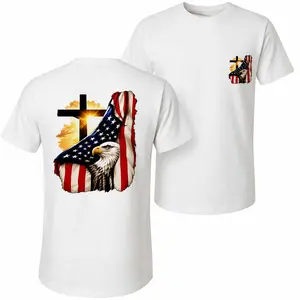 Featuring A "The American Flag Print, This Men's Pure Cotton Short-Sleeve T-Shirt Is A Stylish, Unisex Piece Suitable For Both Men And Women; Its Classic Crew-Neck Design Makes It A Versatile Choice Perfect For Wear In Any Season.