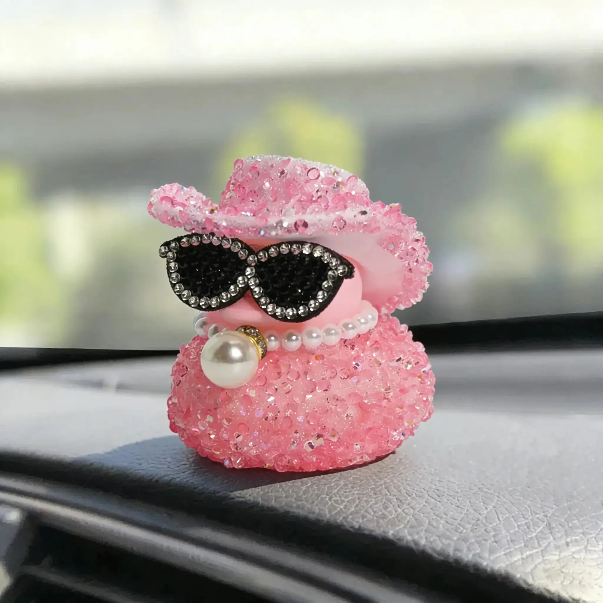 2pcs Luxury Rhinestone Duck Car Figurine, Sparkling Pearl Decor, Car Interior Decoration, Car Interior Decorative, Unique Car Interior Ornaments, Perfect Car Gift, Car Decorations