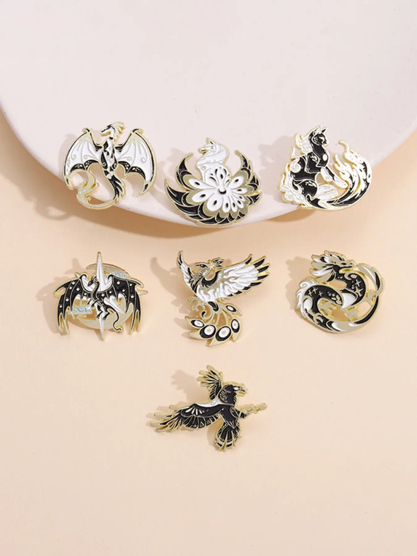 7-Piece Gothic Mythical Brooch Set, Enamel Pins, Phoenix, Eagle, Nine-Tailed Fox, Alloy Lapel Shaped Badges, Fashion Accessories