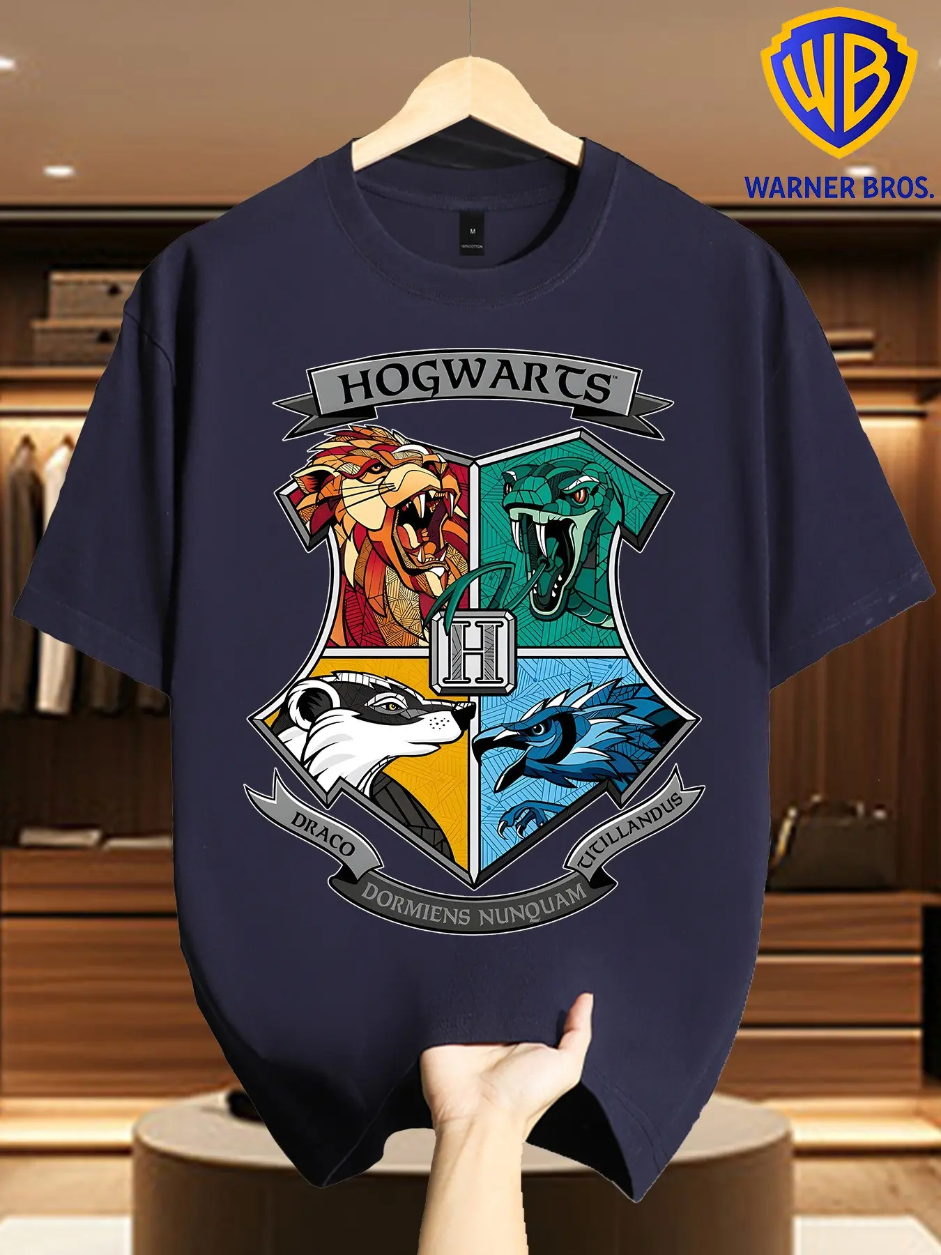 Warner Bros Men's Hogwarts House Emblem Print T-Shirt, Harry Potter Magic School Pattern, Casual Long Sleeve Fan Top, Loose-Fit