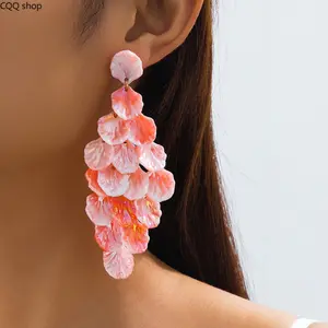 Pink Shell Tassel Stud Earrings for Women, Elegant Bohemian Beach Vacation Ear Jewelry, Trendy Chic Accessories for Travel, Daily Wear & Holiday Outfits