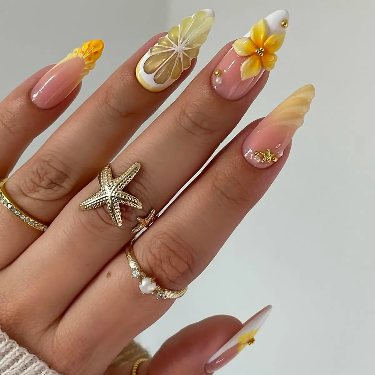 Almond Shape Press On Nails 24 Pieces 3D Detachable Fake Nails Reusable False Nails Press On Nails Set For Women DIY Nail Art Decoration