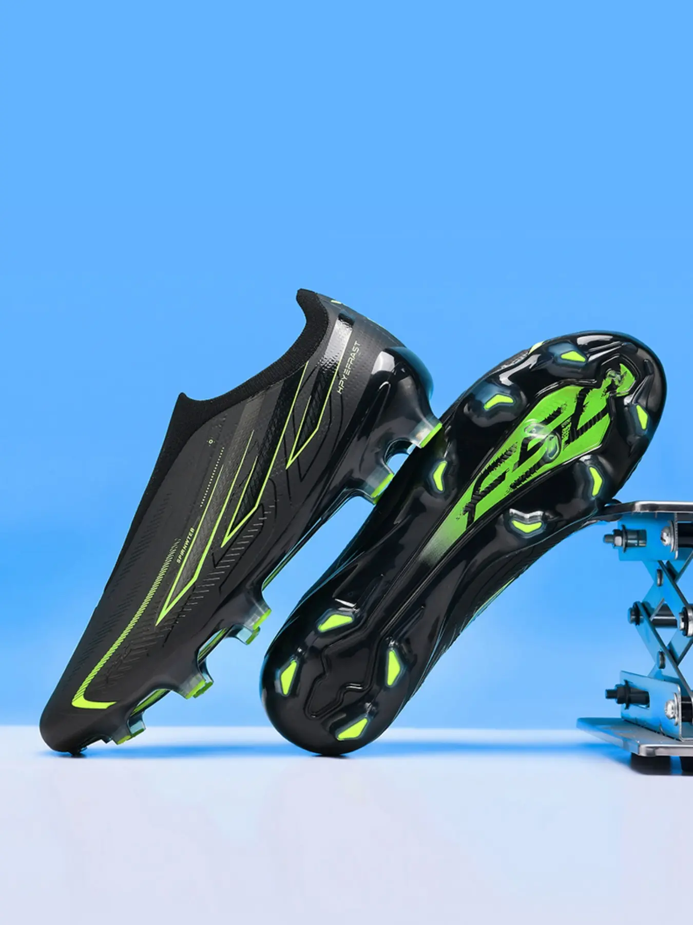 Professional Men's/women's/youth Soccer Training Cleats, Football Cleats, Soccer Boots, Sporty Striped PU Leather Shoes, All-Season Above Ankle Design