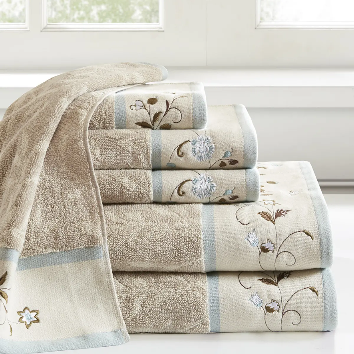 Premium 6-Piece Cotton Jacquard Bathroom Towel Set - Leaf & Flower Embroidered, Soft Absorbent, Includes Bath, Hand & Facial Face Towels, Luxury Home Bathroom Supplies