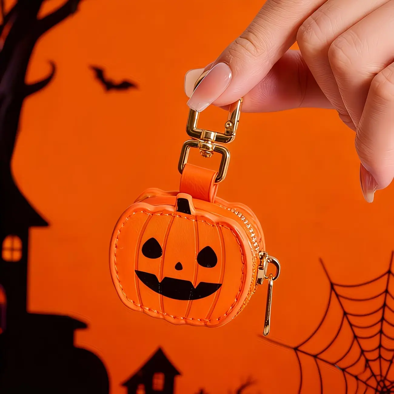 Halloween Keychain Pendant, Cute Pumpkin & Spider Web Bag Charm, Trick Or Treat Mini Coin Purse, Durable Clip-On Women Bag Accessory,Ideal Gift For Birthday & Halloween, Keychain Attachment