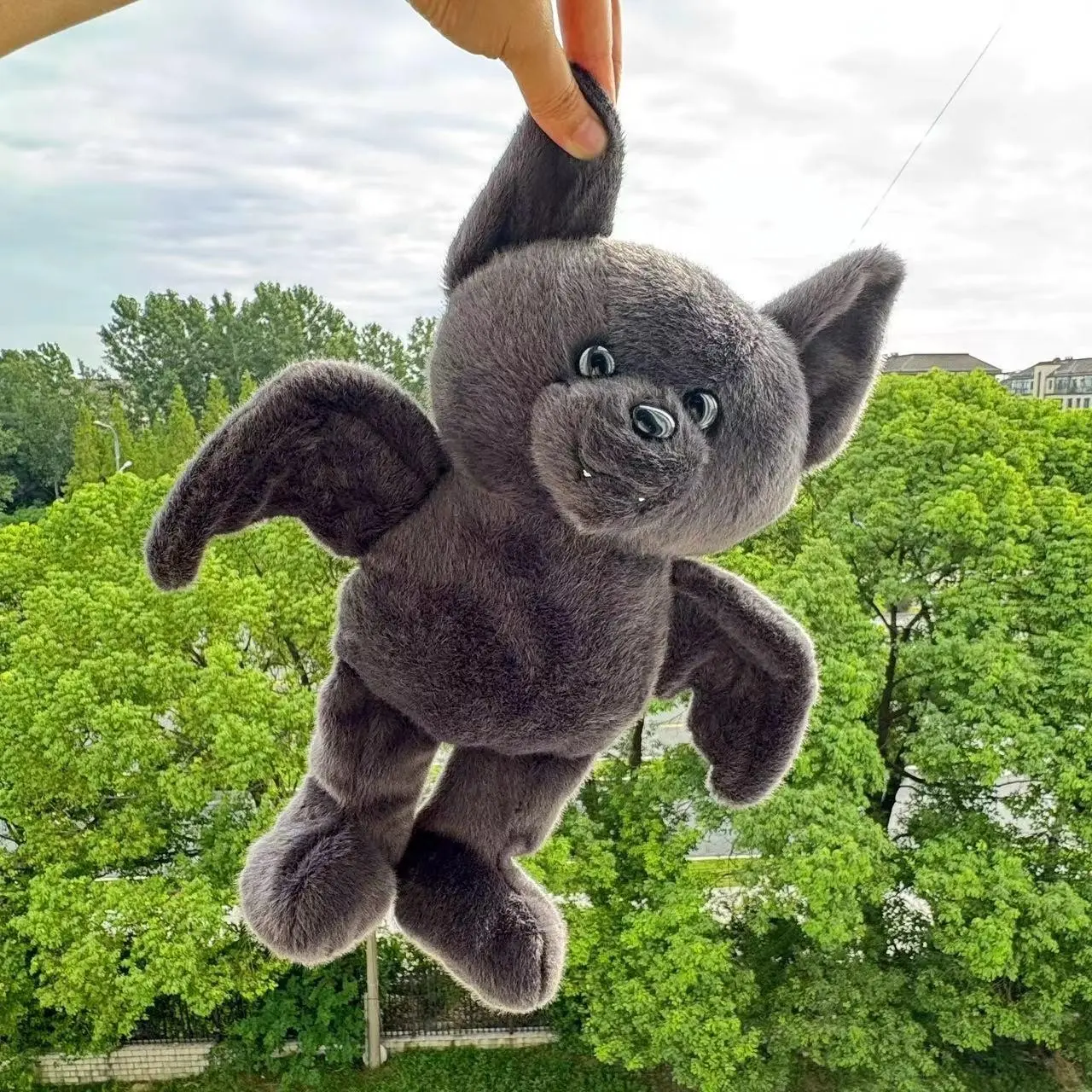Cute Bat Plush Toy, Soft Bat Stuffed Animal with Large Wings, Stuffed Animal Gifts, Gothic Bat Plush Doll, Halloween Theme Pillow, Dark Cute Plush Toy, Kids Gift & Bedroom Decor