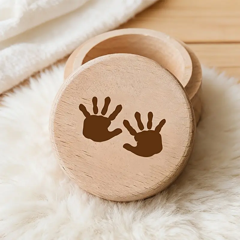 1Pc Maple Wood Memory Box with Flip Lid & Handprint Area, Portable Keepsake Storage for Umbilical Cord, Baby Teeth & Lanugo Hair, Newborn Memorial Gift for Birthdays & Home Decor