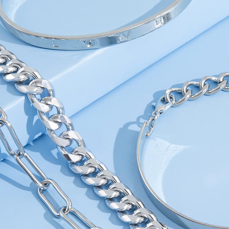 Punk-style bracelet set with English letters LOVE, four-piece bracelet for women, not easy to fade