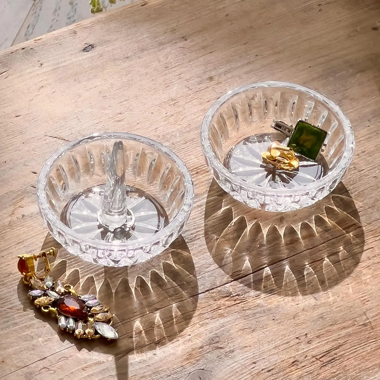 Set of 2   Dish Trays 3.1in Clear Round Trinket Ring Holders for Valentines, Wedding, Birthday, Anniversary, Mother's Day Decor
