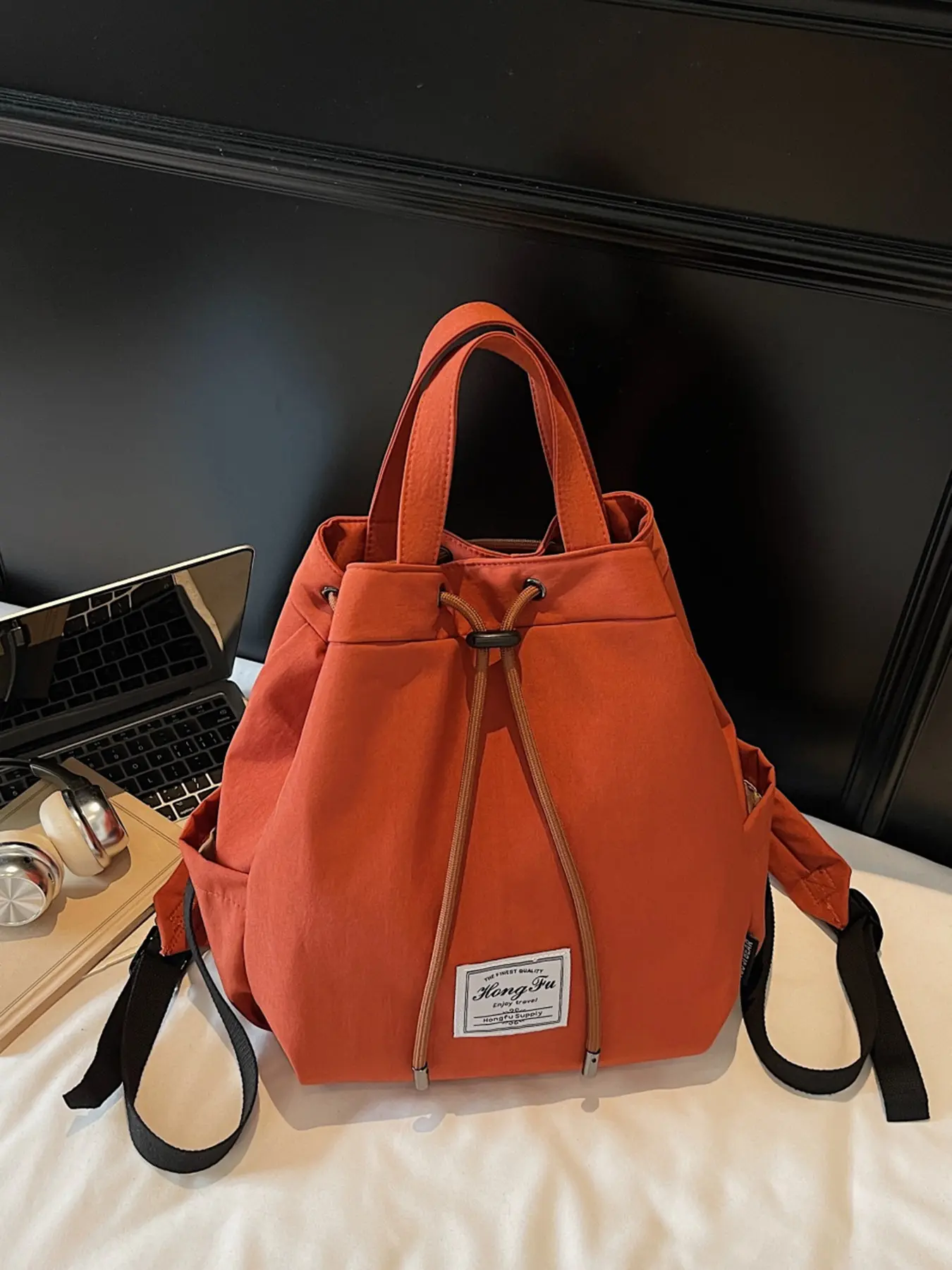 Drawstring cinch top tote backpack, Casual lightweight backpack, lightweight and simple with side exterior pockets for storage, easy to switch between hand-carry and backpack, perfect for commuting to work, large-capacity bag, multiple colors