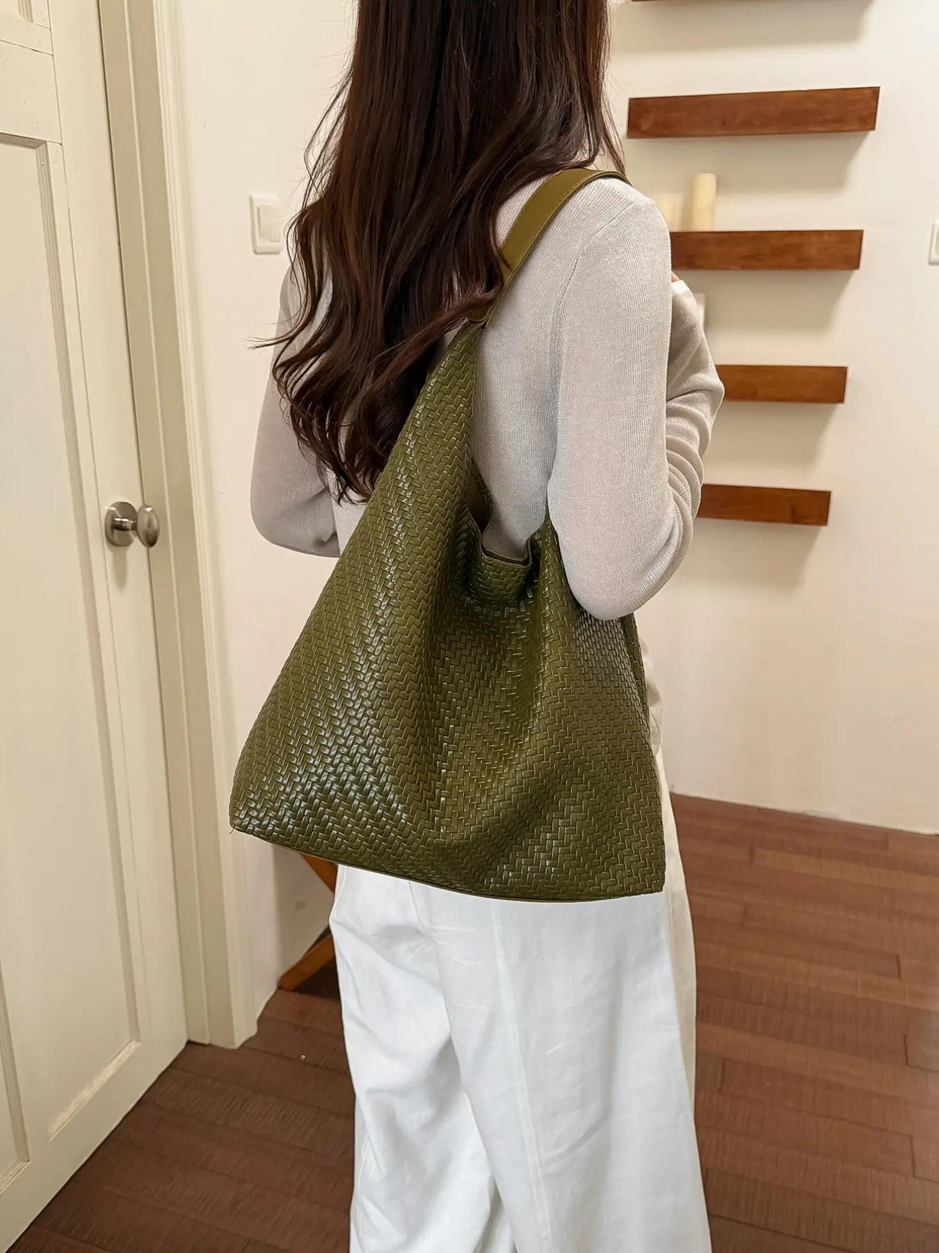 Vintage Dark Woven Hobo Tote Bag, Large Capacity, PU Leather, Crossbody/shoulder Bag, Elegant Women's Handbag, Fashionable Shoulder Bag, Trendy Crossbody Bag, All Seasons