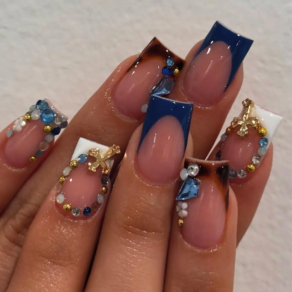 Women's Medium Square Full Cover Press-On Nails, French-Style Handmade Nail Art Products with Diamond Blue Gem Decor, Reusable Removable Tips Set for Daily & Party Use