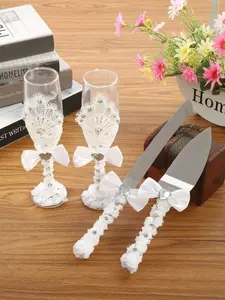 Four-piece wedding cake knife shovel and champagne glass set lace love rose rhinestone decoration bow wish glass cake cutting set elegant wedding tableware reusable suitable for wedding reception, bridal shower, engagement, table decoration, anniversary