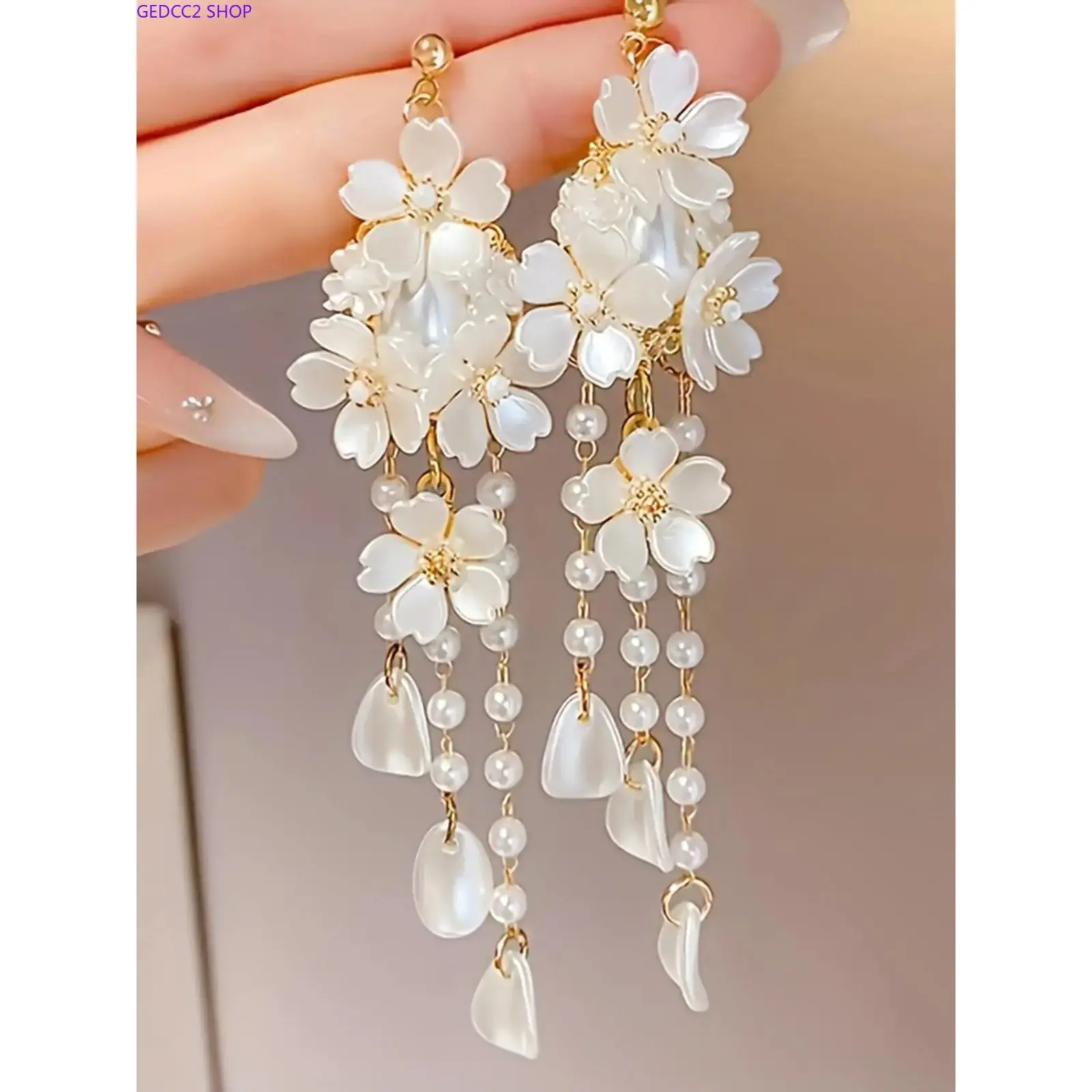 Women's Floral Pearl Beads Dangle Earrings, Long Tassel Drop Statement Jewelry, Elegant Fashion Pieces for Wedding, Party Gifts