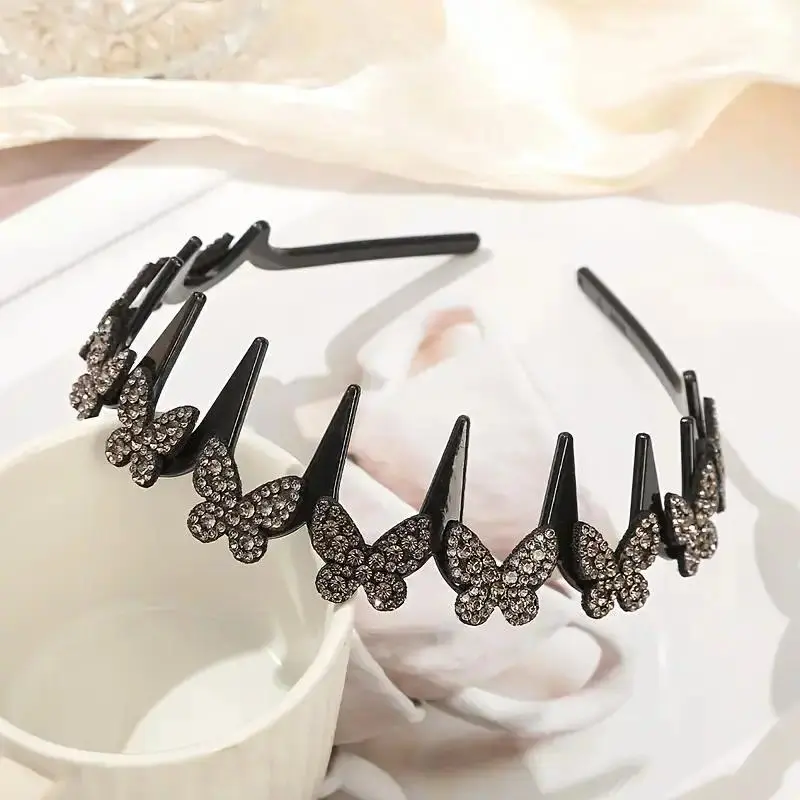 Crystal Wavy Headband For Women And Teens, Lightweight Non Slip Hair Band With Sparkling Rhinestone Design, Trendy Hair Accessory For Everyday Wear, Wedding, Party, Coquette Aesthetic And Y2K Fashion Styling