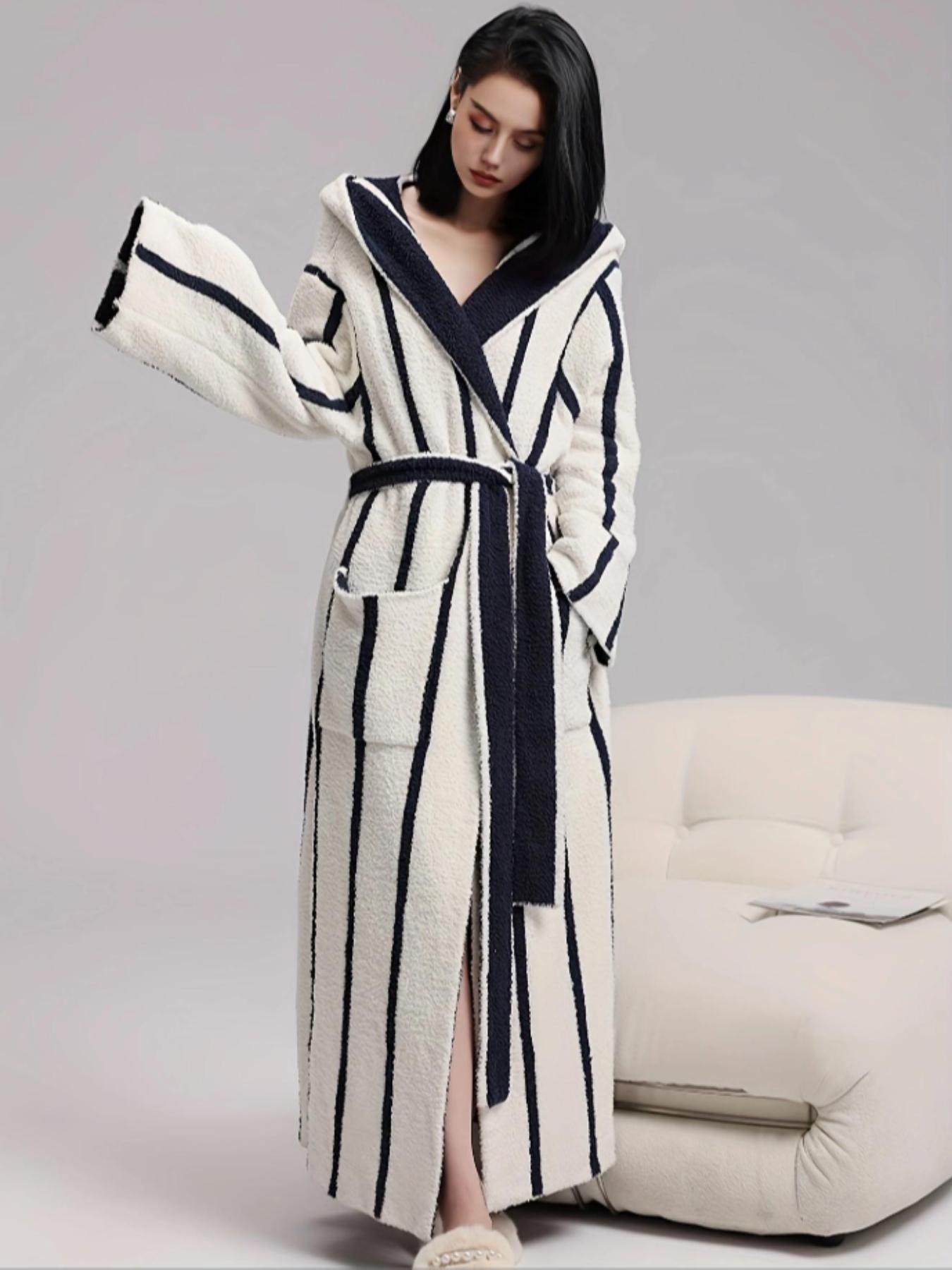 [COZY Soft Plush Feel] Women's Striped Print Long Sleeve Bathrobe, Casual Soft Comfortable Warm Oversized Hooded Robe, Ladies Sleepwear & Loungewear for Fall & Winter
