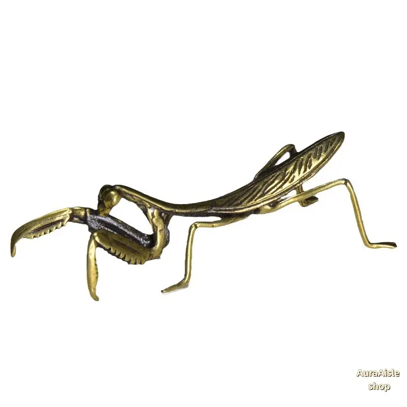 Artistic Traditional Brass Mantis Figurine Ornament - Creative Insect-Shaped Mini Copper Tea Pet Craft, Decorative Vintage Metal Art Statue, Shelf/Desktop Accent Gift for Indoor Home Tabletop Decoration