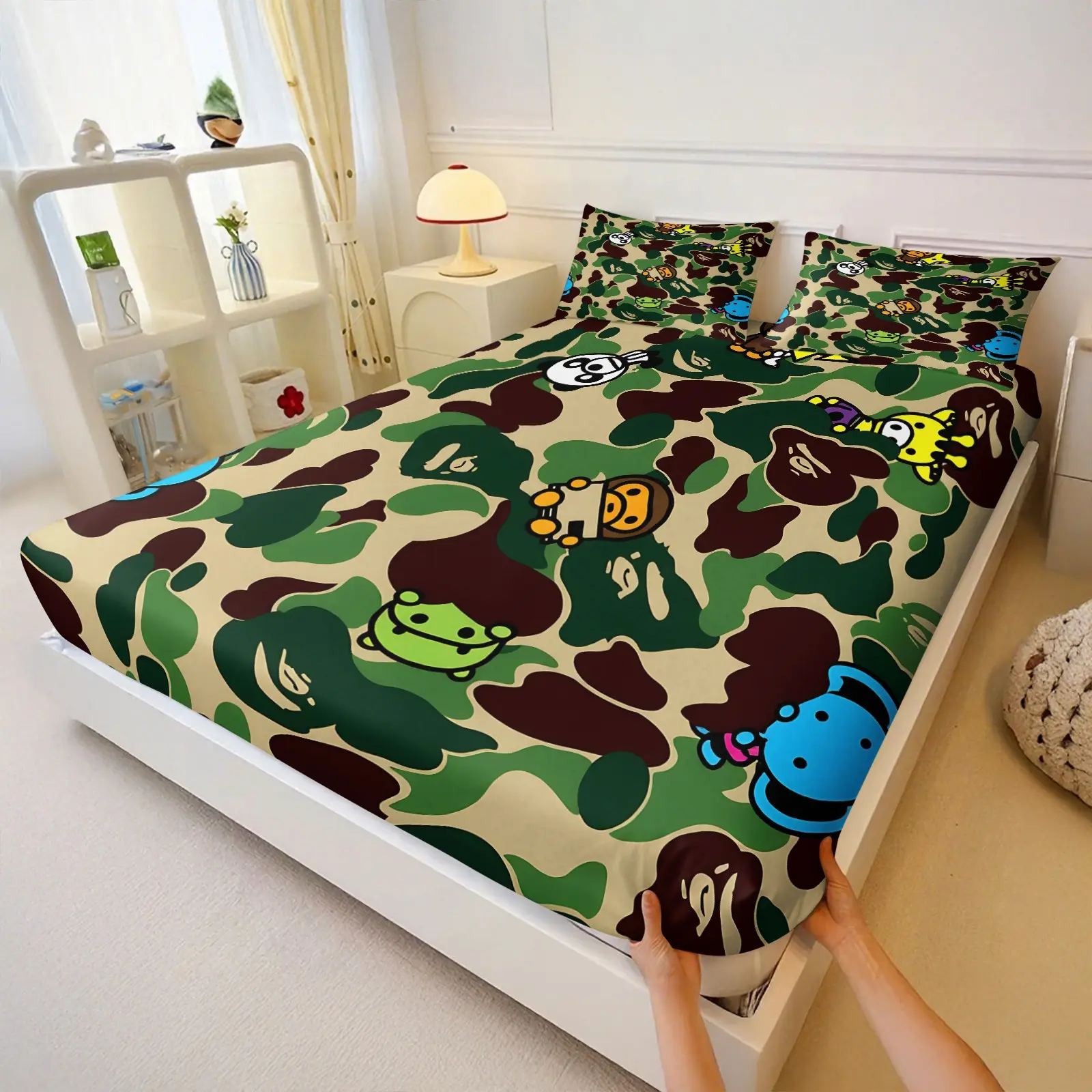 Vintage Jungle Camo Cartoon Print Fitted Sheet Set, Include 1 Bedskirt and 2 Pillowcases, Trendy Colorful Cartoon Figure Color Block Mattress Cover, Durable Easy Clean Bedspread, Full Wrap Non-slip, Soft Skin-friendly